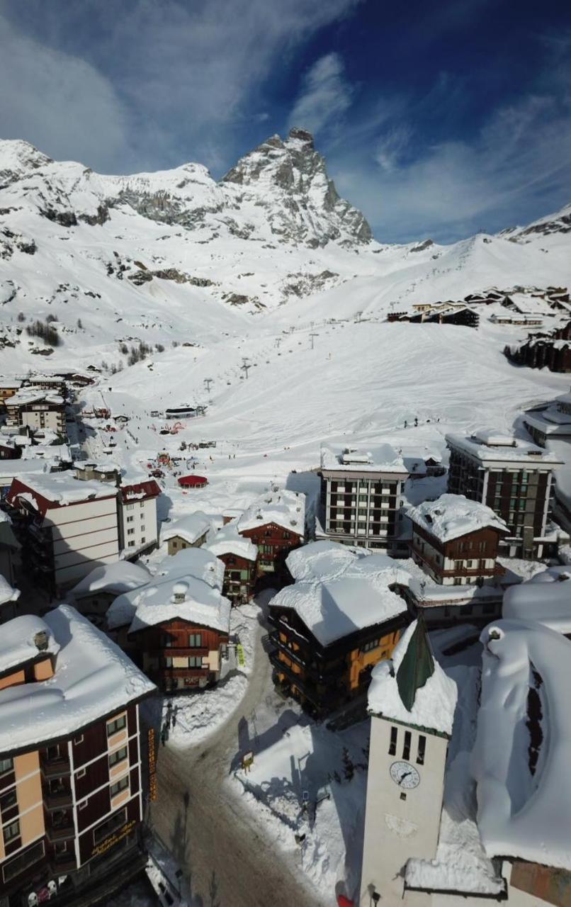 Hotel Meynet بيريوِل تْشيرفينيا المظهر الخارجي الصورة